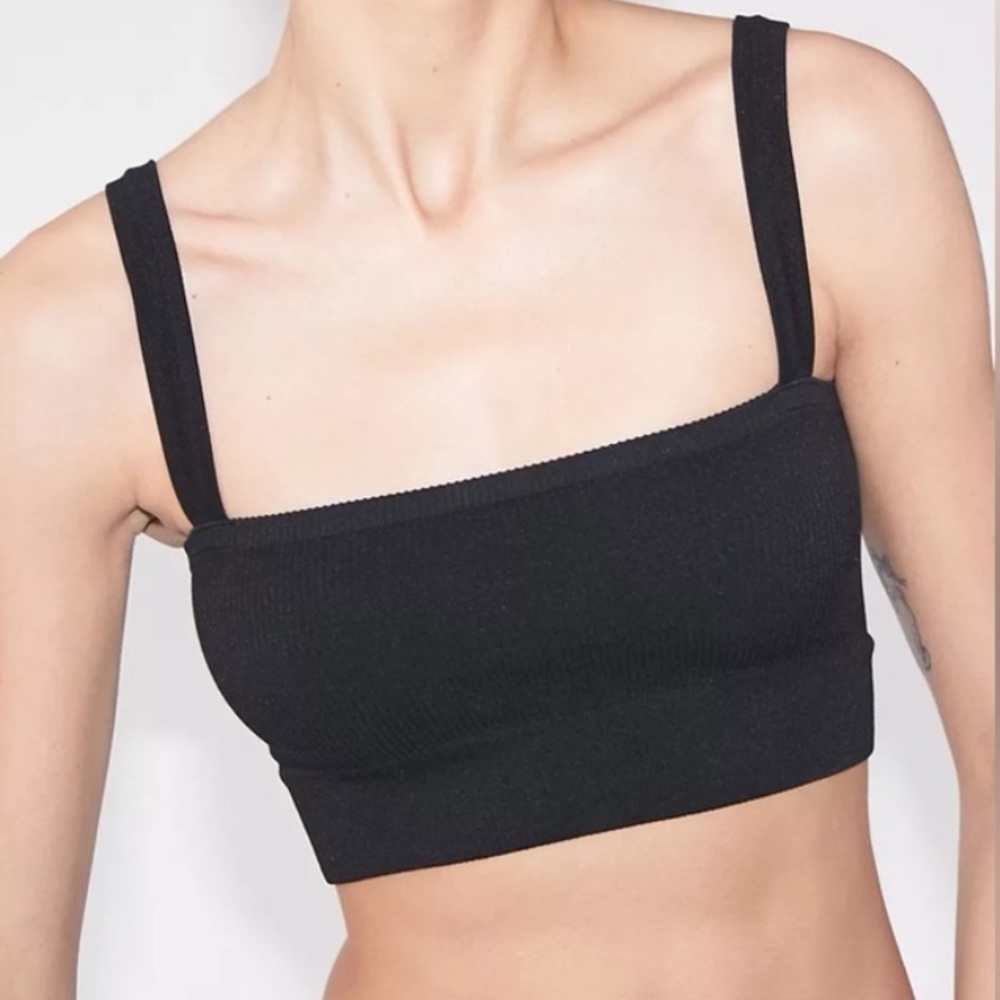 Urban Outfitters Black Seamless Scottie Bra Top Ribbed Cropped